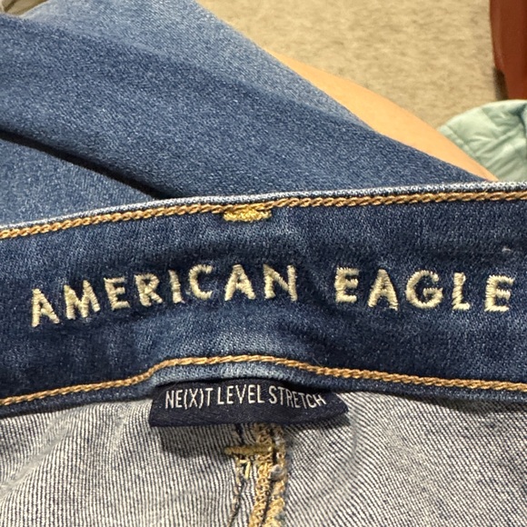 American Eagle Outfitters Women's Distressed Blue Skinny Jeans - Picture 3 of 4